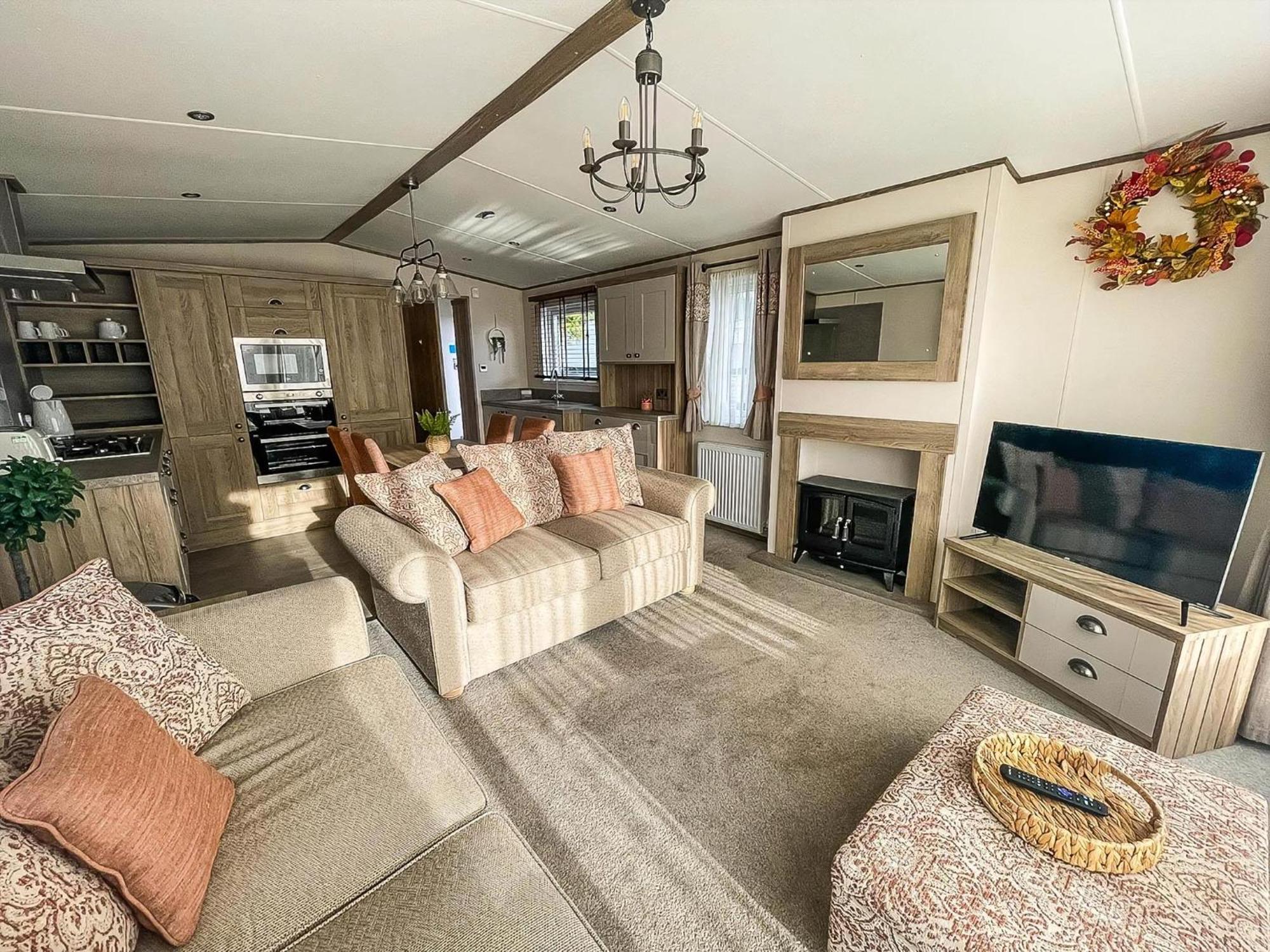 Stunning 8 Berth Caravan With Decking At Kessingland Beach Ref 90017D Benacre Exterior foto