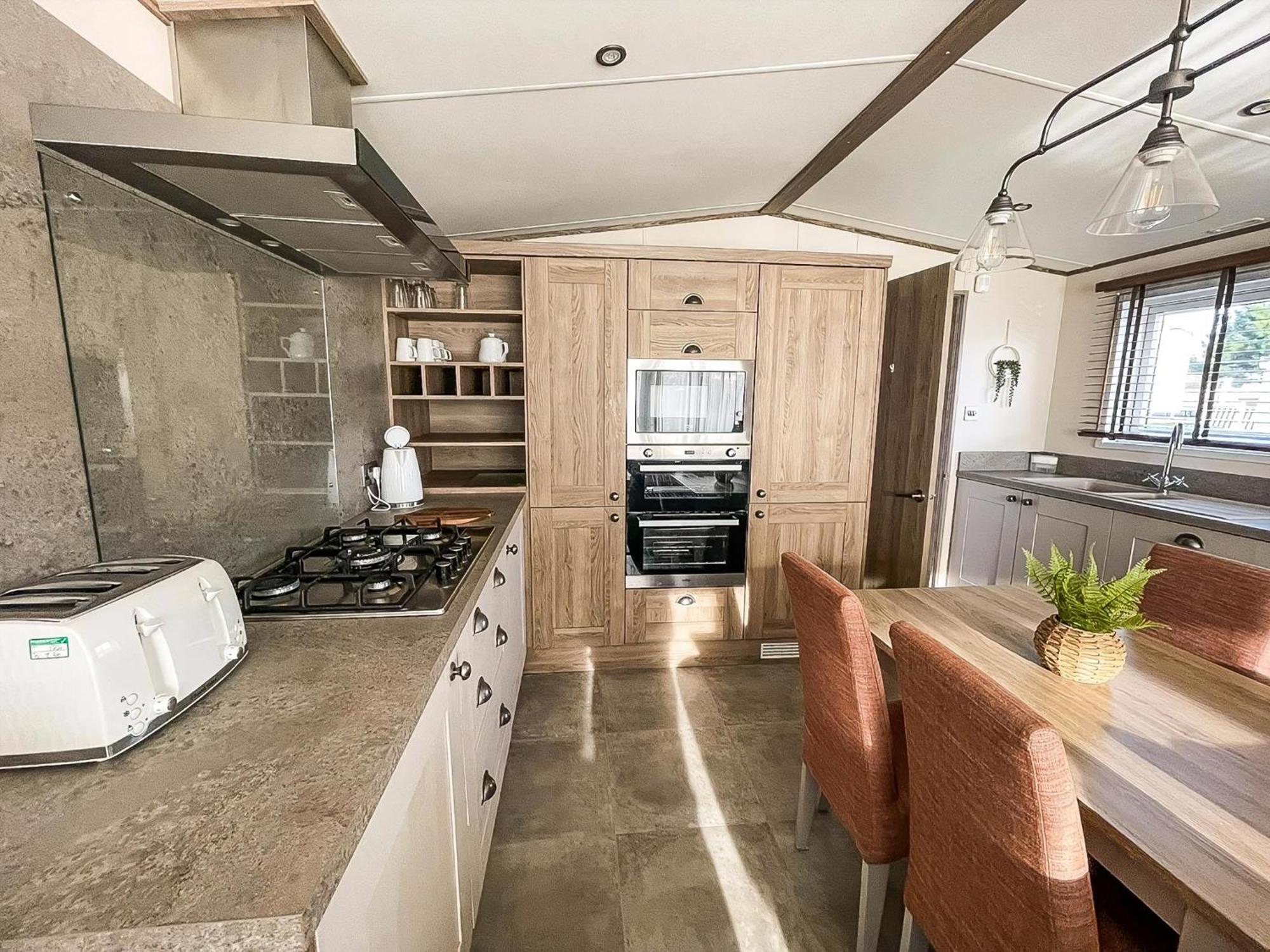 Stunning 8 Berth Caravan With Decking At Kessingland Beach Ref 90017D Benacre Exterior foto